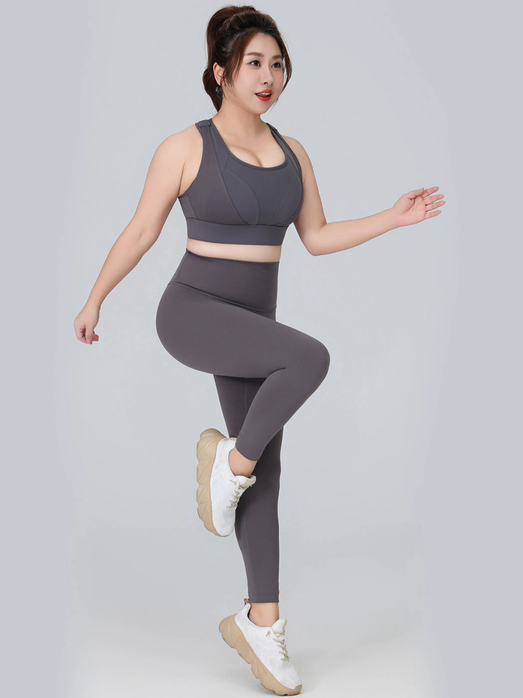 Adjustable Double-Layer Sports Bra with Anti-Sagging