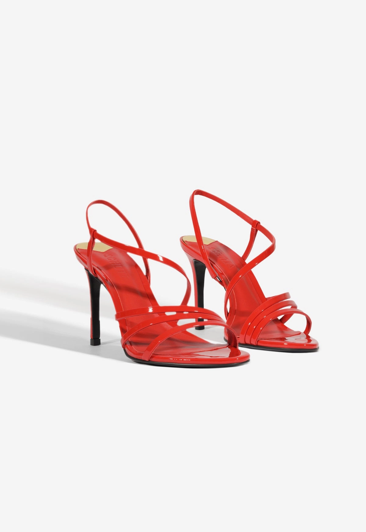 Annie Sandal