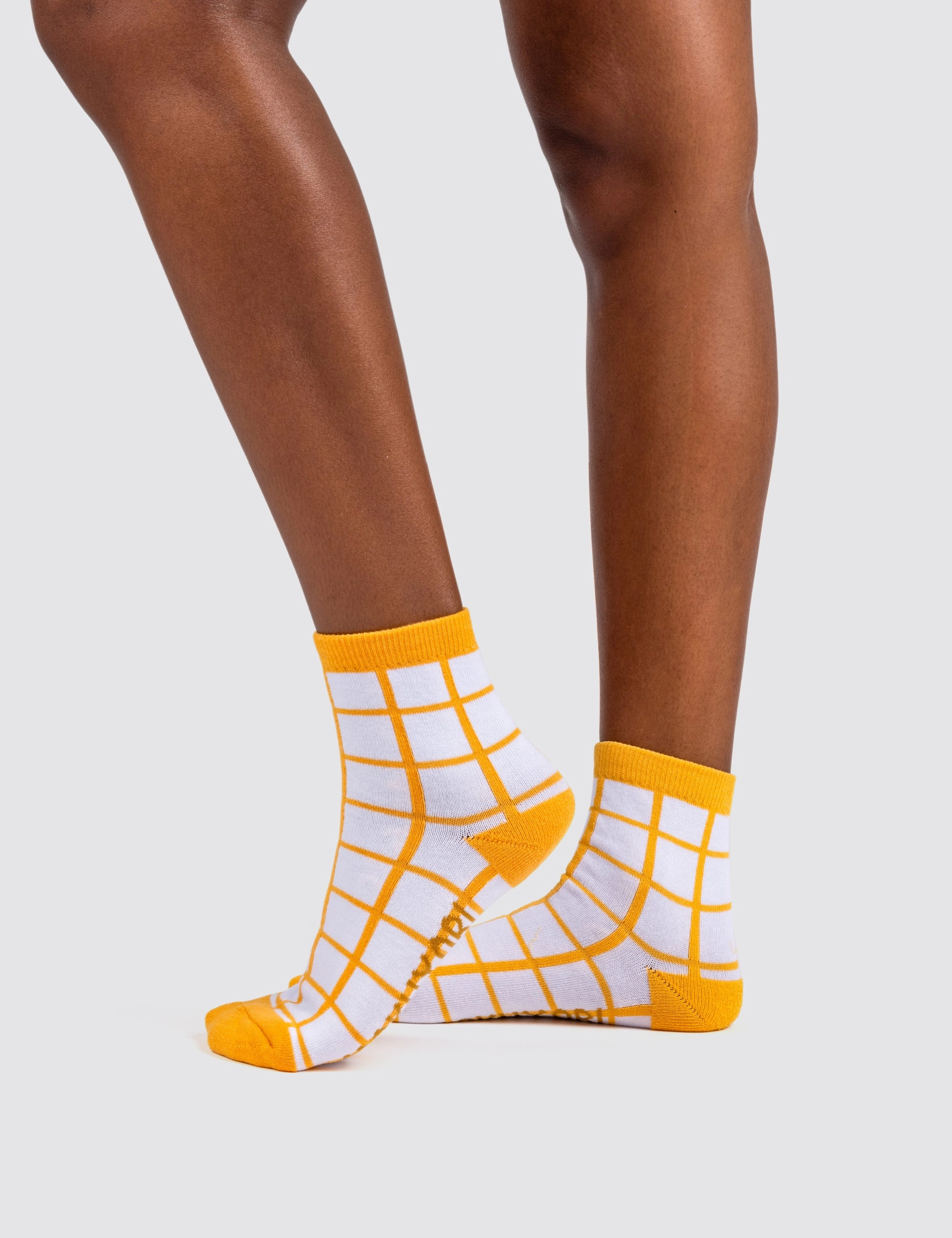 Banana Grid Socks