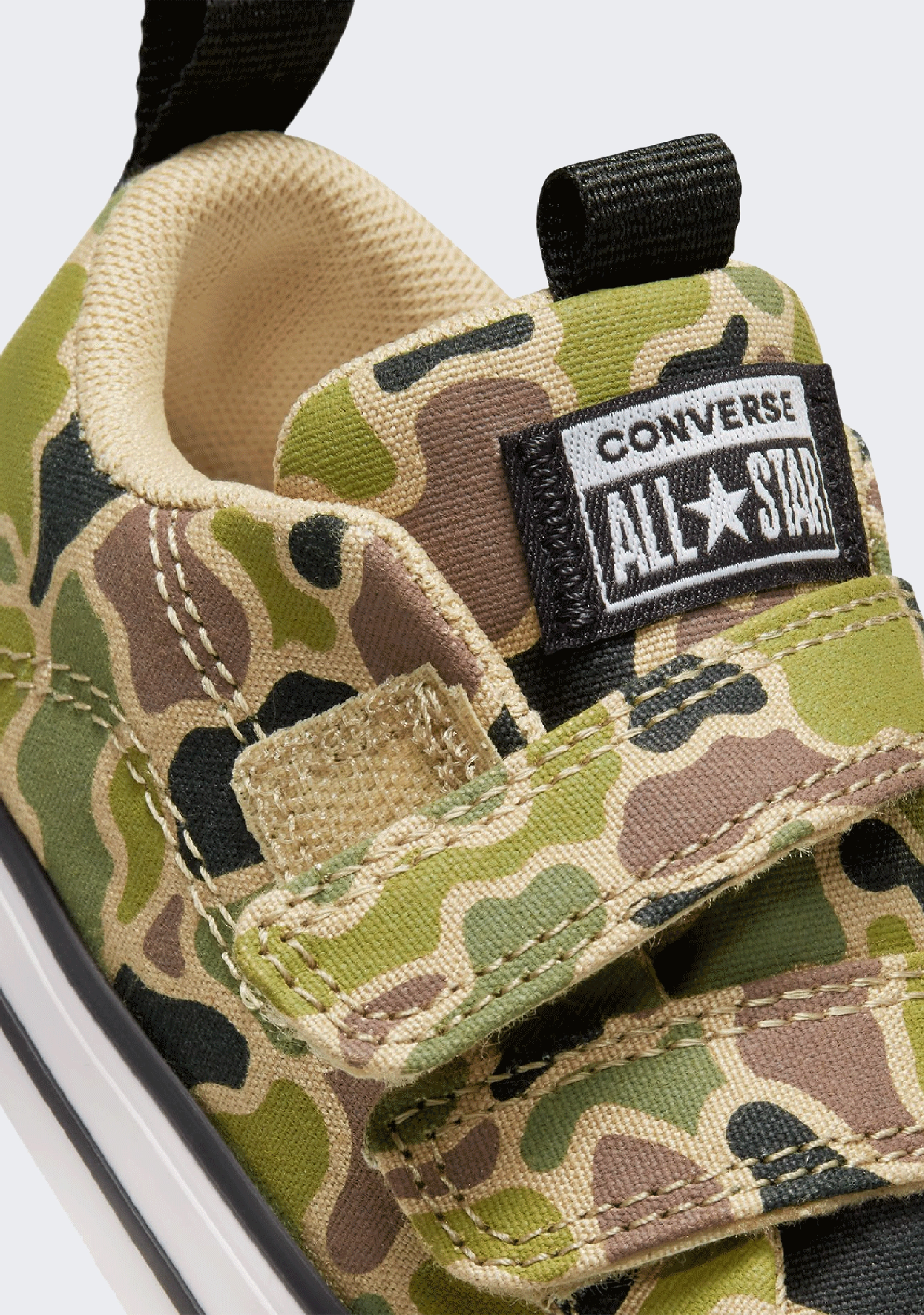 Converse Infants Chuck Taylor All Star 2V Canine Camo Low Top