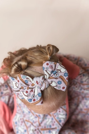Dirt & Daisies Dream Bow