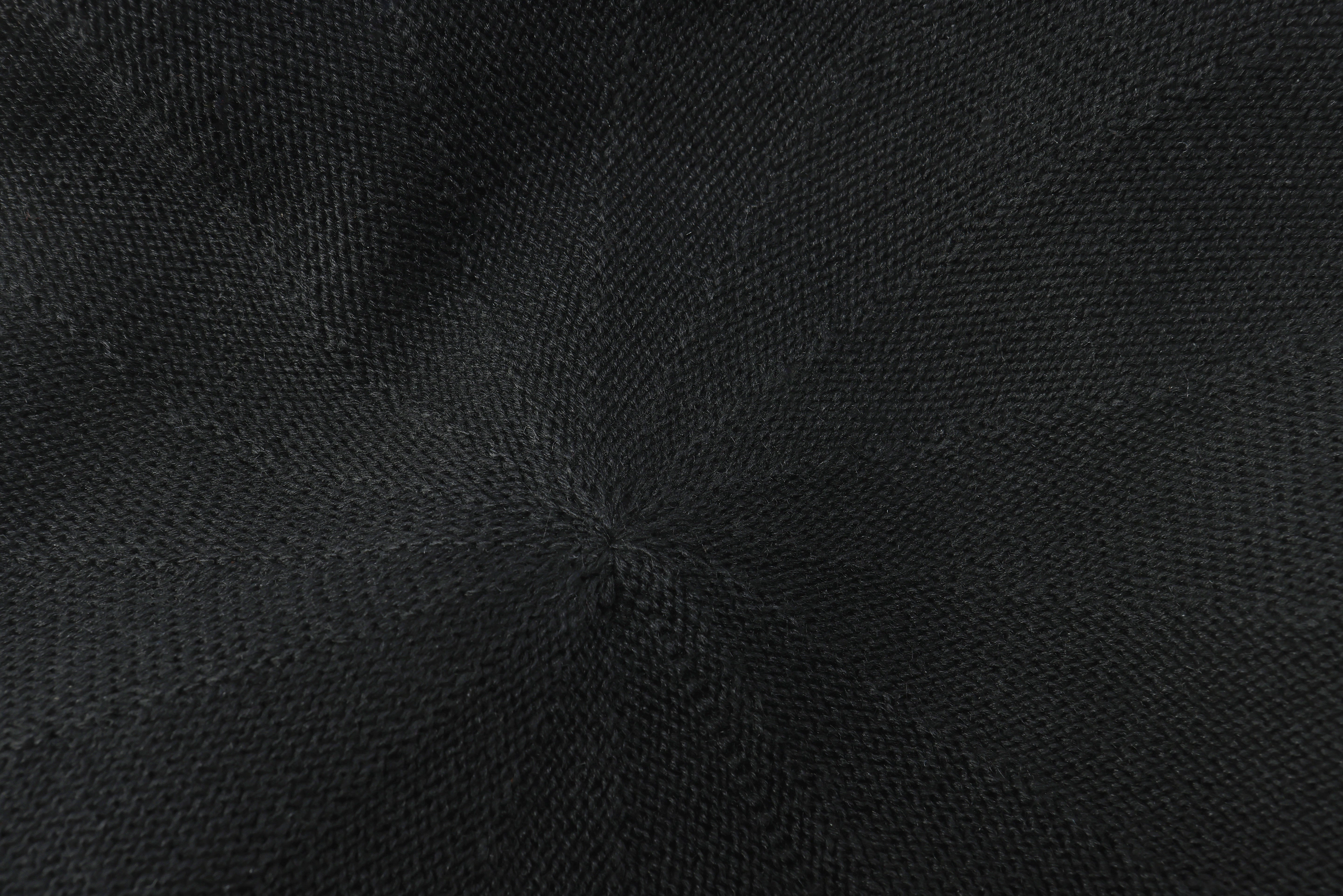 Lacing The Dart Beret
