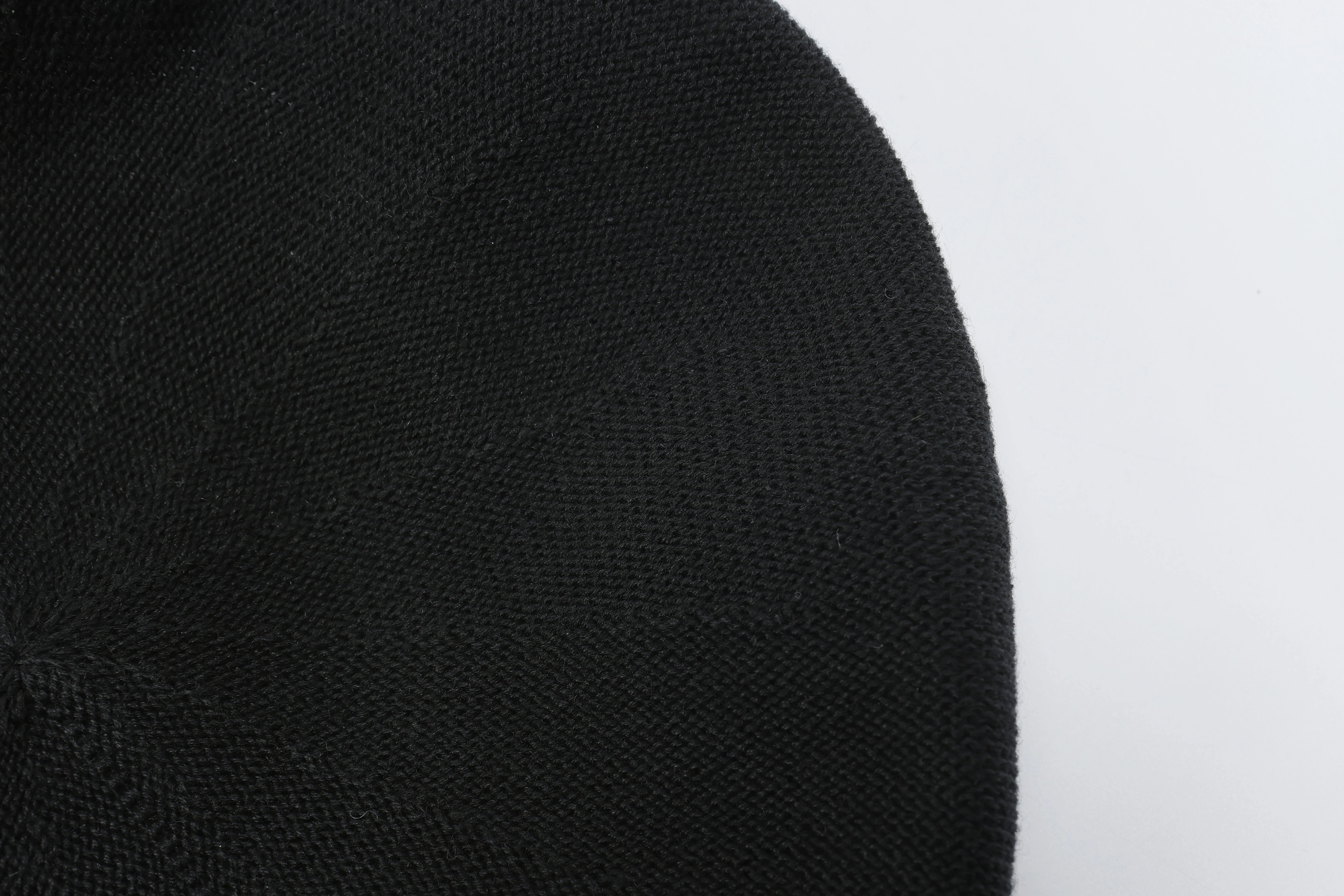 Lacing The Dart Beret