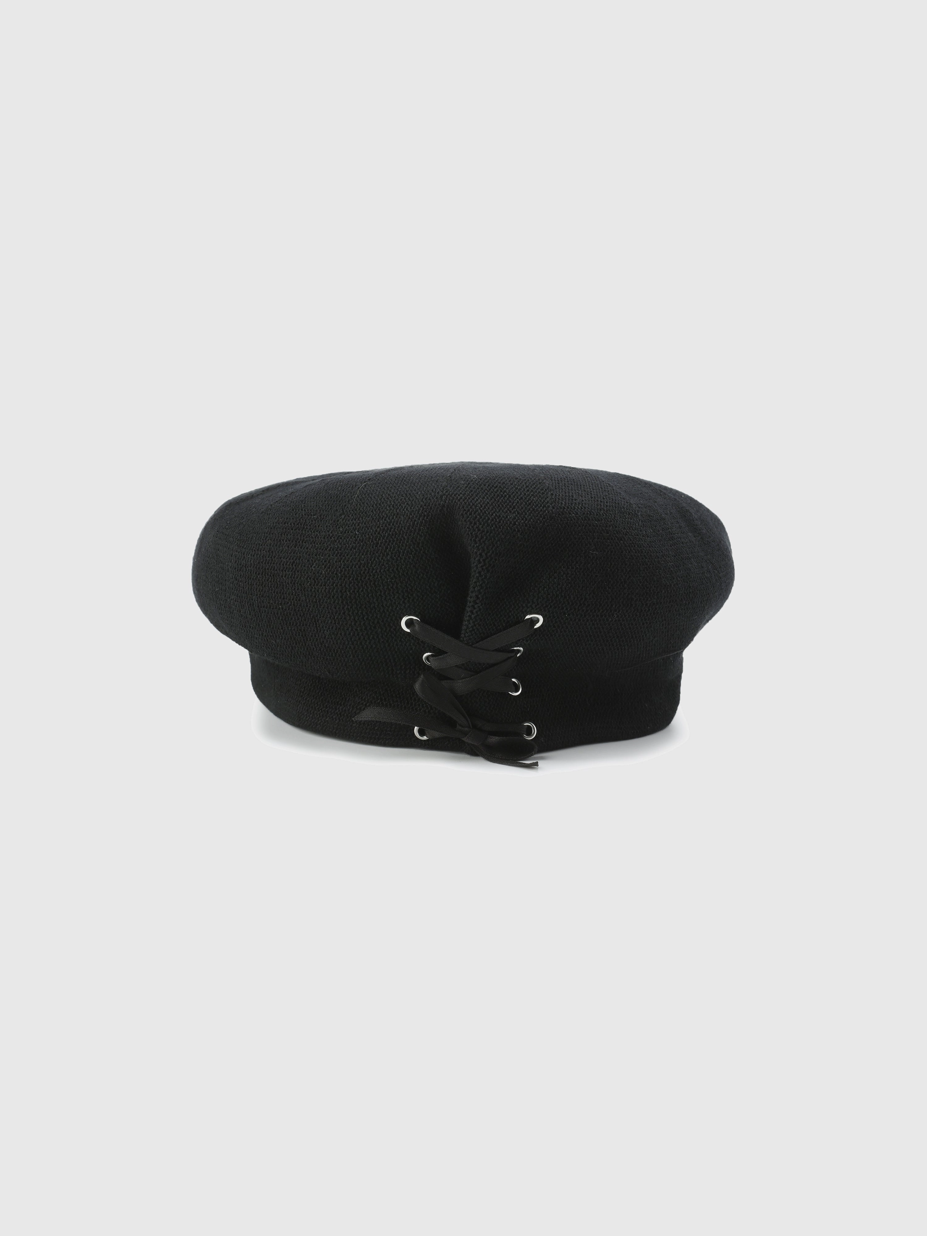 Lacing The Dart Beret