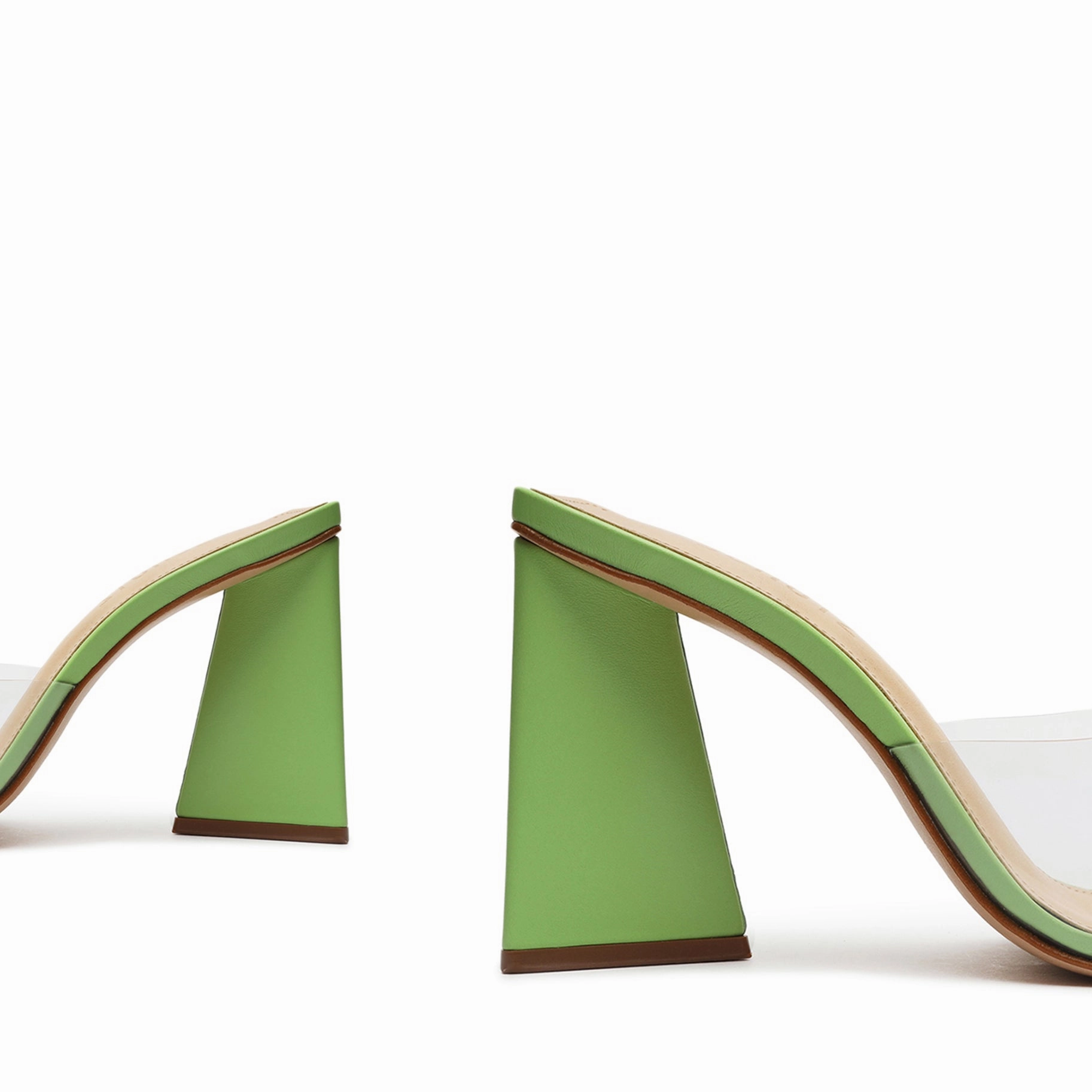 Lizah Vinyl Sandal