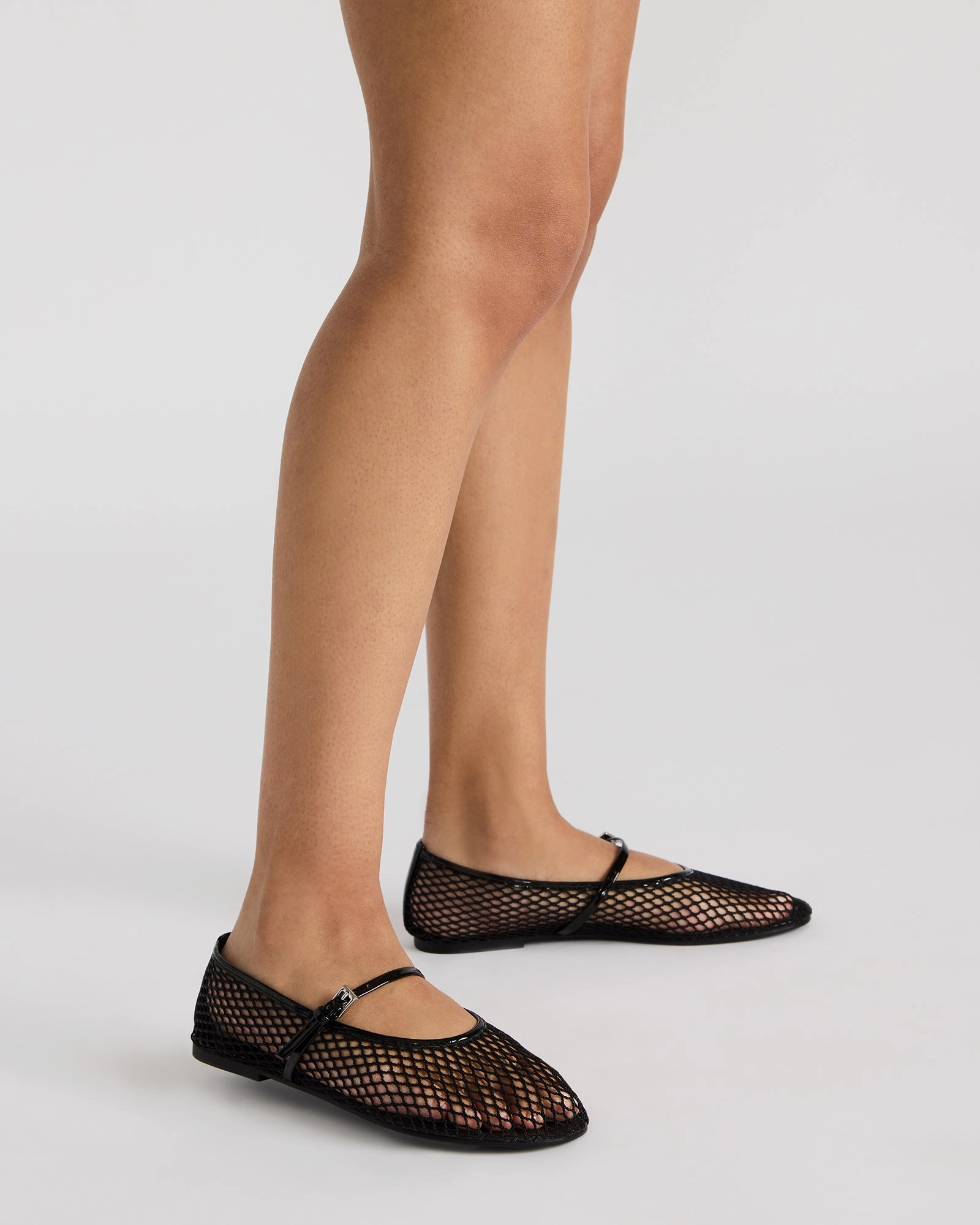 MAGS BLACK