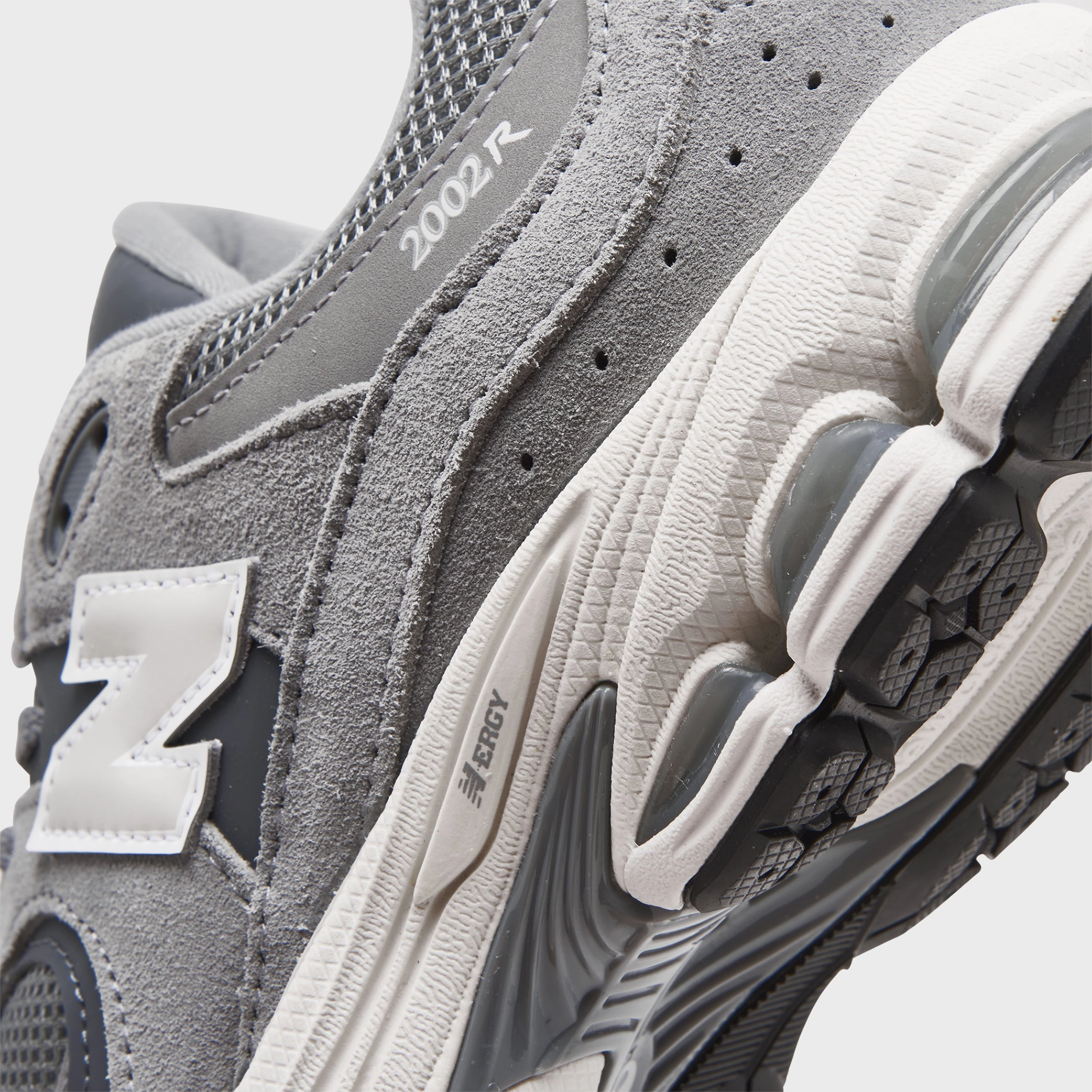 New Balance Juniors' 2002R Grey / White