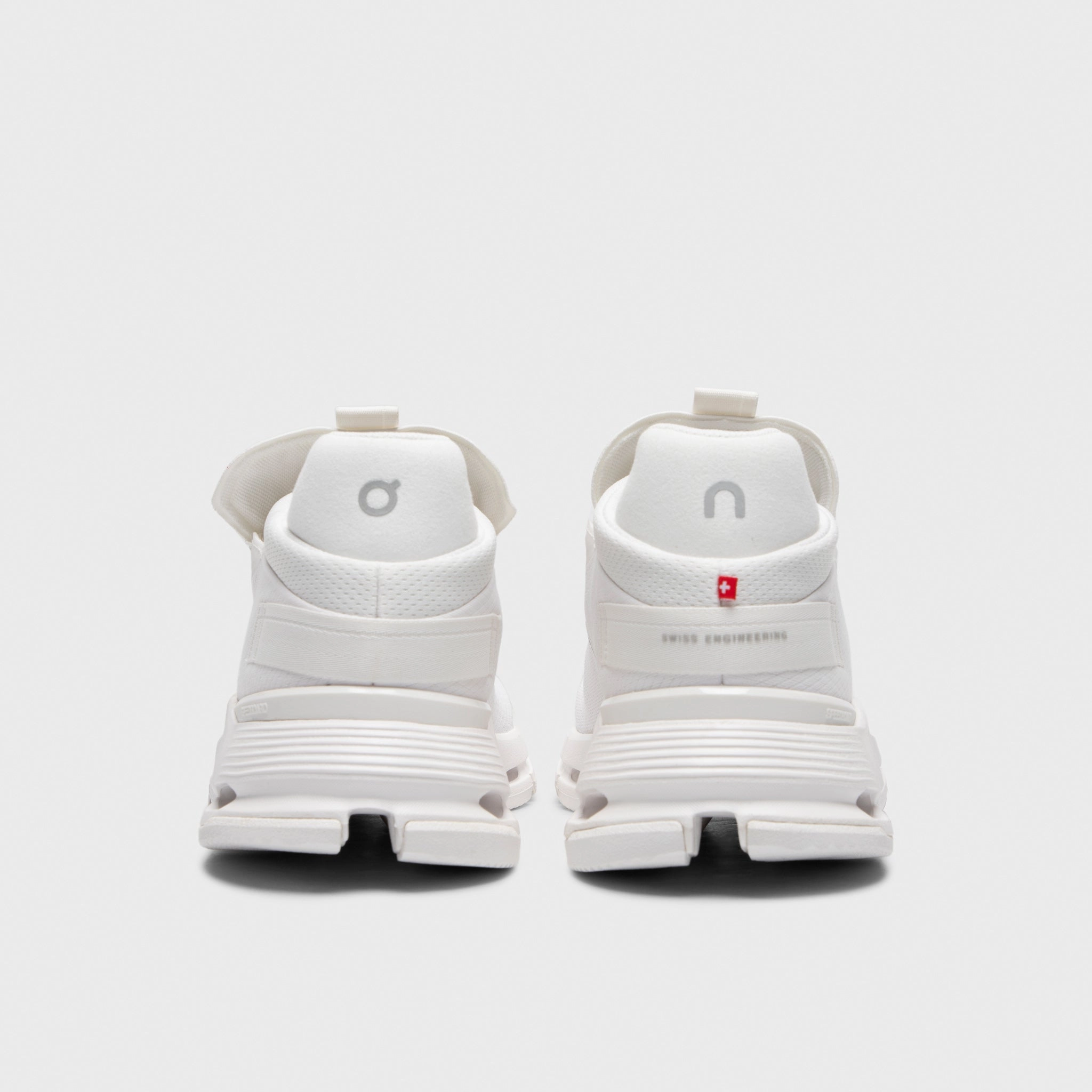 On Cloudnova 2 White / White