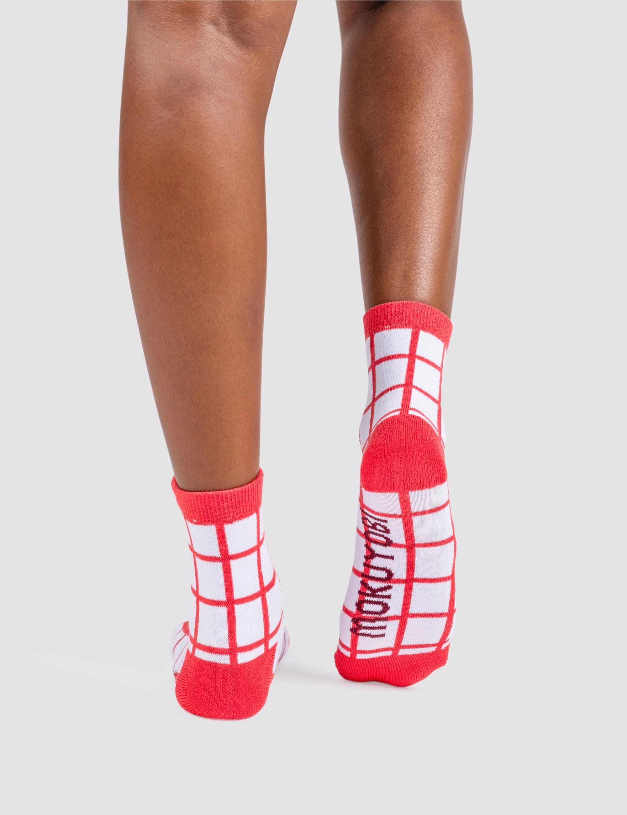 Tomato Grid Socks