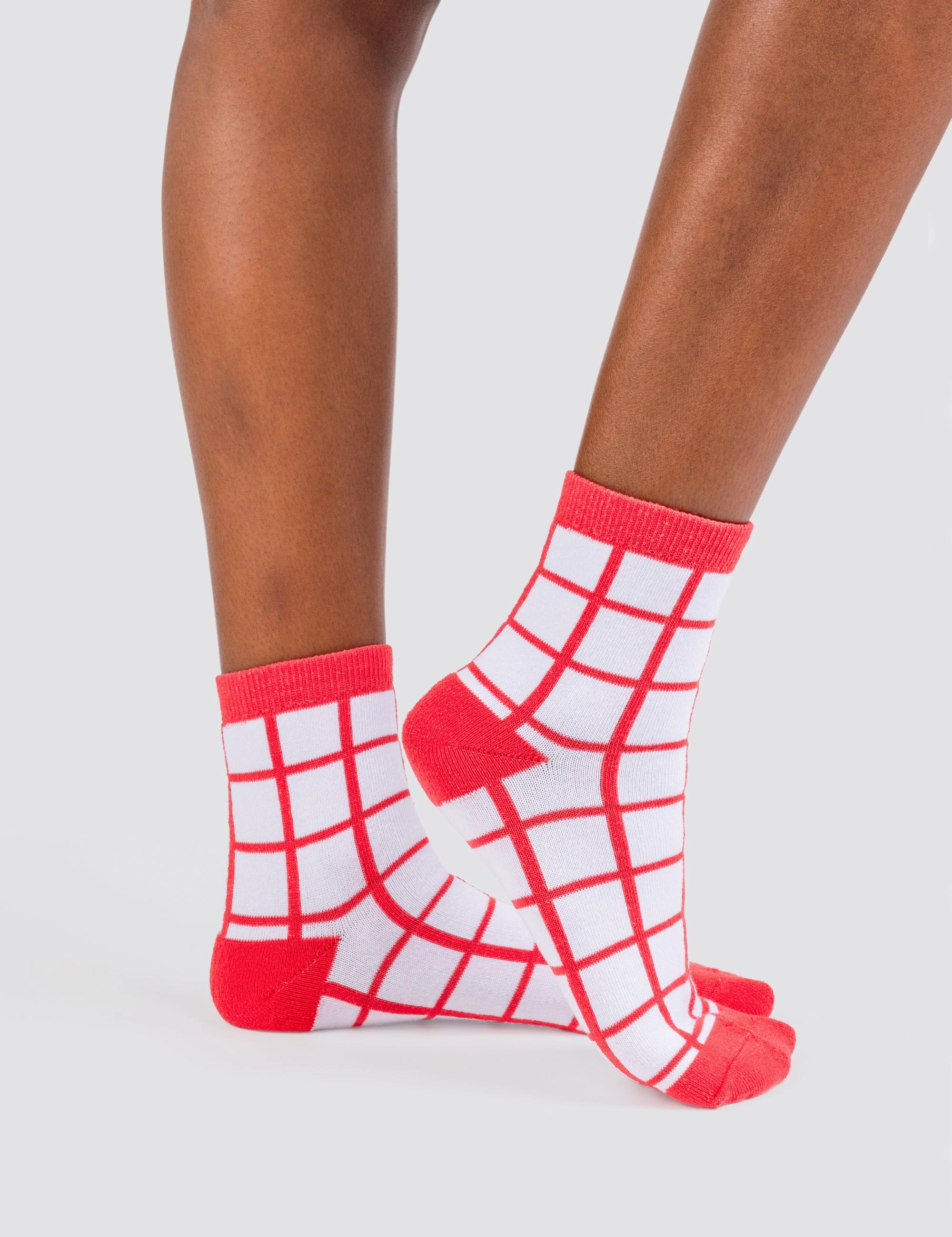 Tomato Grid Socks
