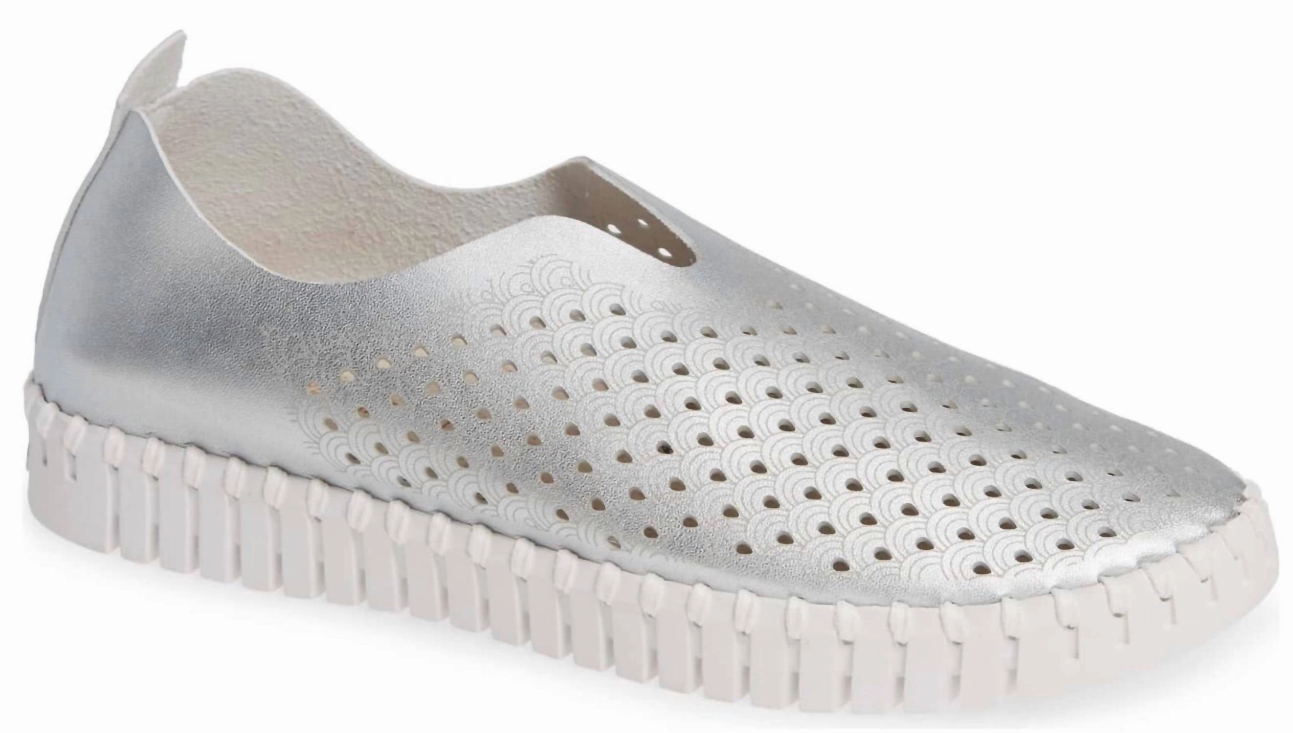 Women's Tulip Slip On Sneaker In Silver