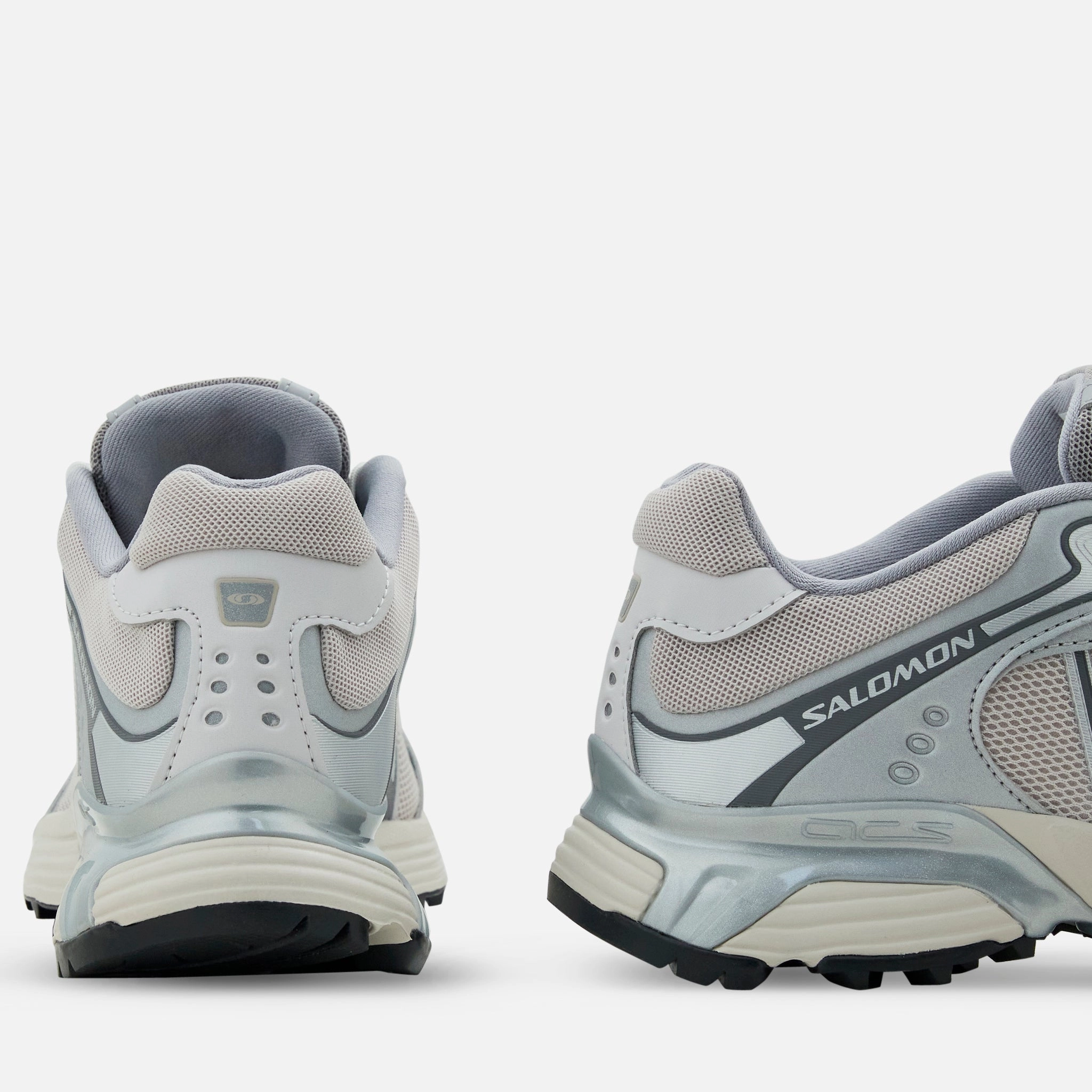 XT-Whisper Footwear Silver | Lunar Rock | Silver Cloud